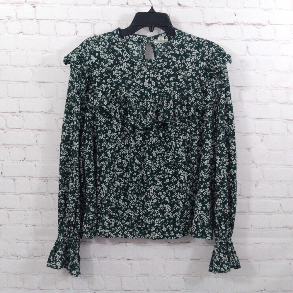 Floral green ruffle blouse